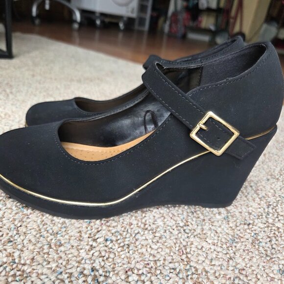 Elegant Andiamo Mary Jane Wedge - size 5.5 - NEW - Picture 1 of 5